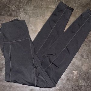 Women’s leggings with pockets